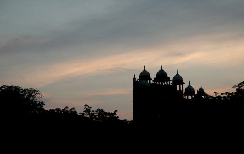 Ворота Победы в мечети Джама Масджид на закате Фатехпур Сикри